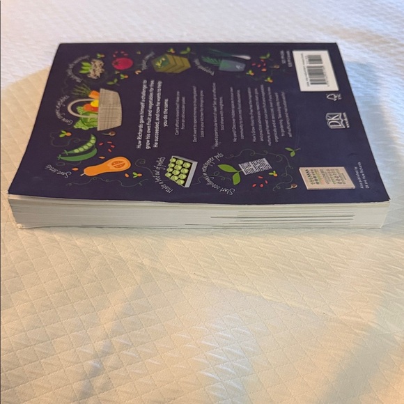 Grow Food for Free by - Purple Cover - Picture 7 of 8